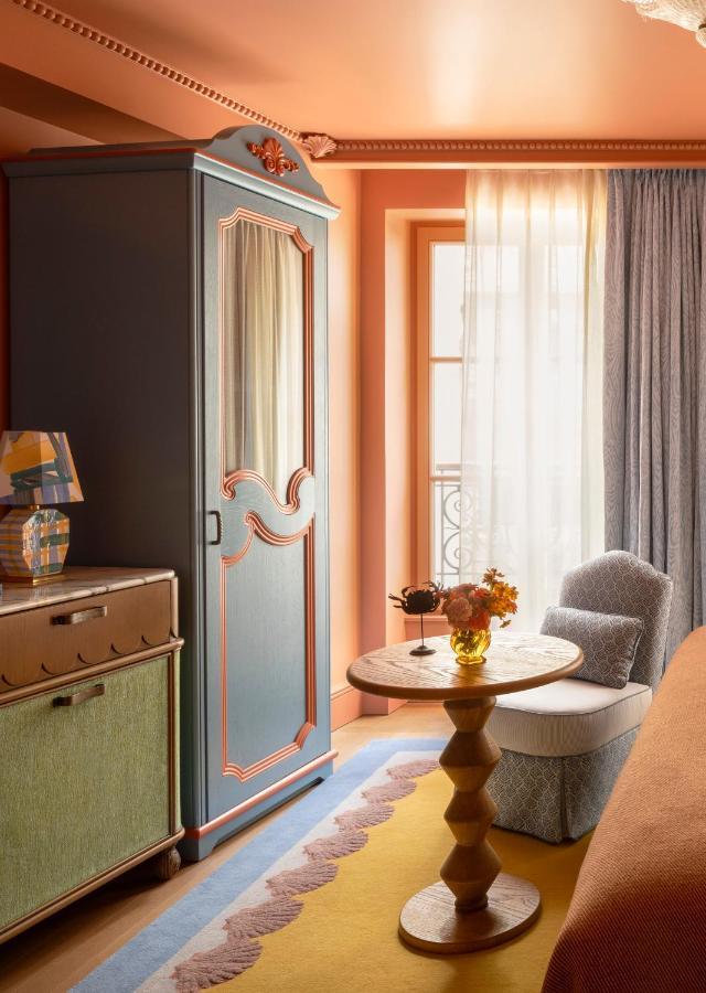 Le Grand Mazarin Hotel Paris Exterior photo