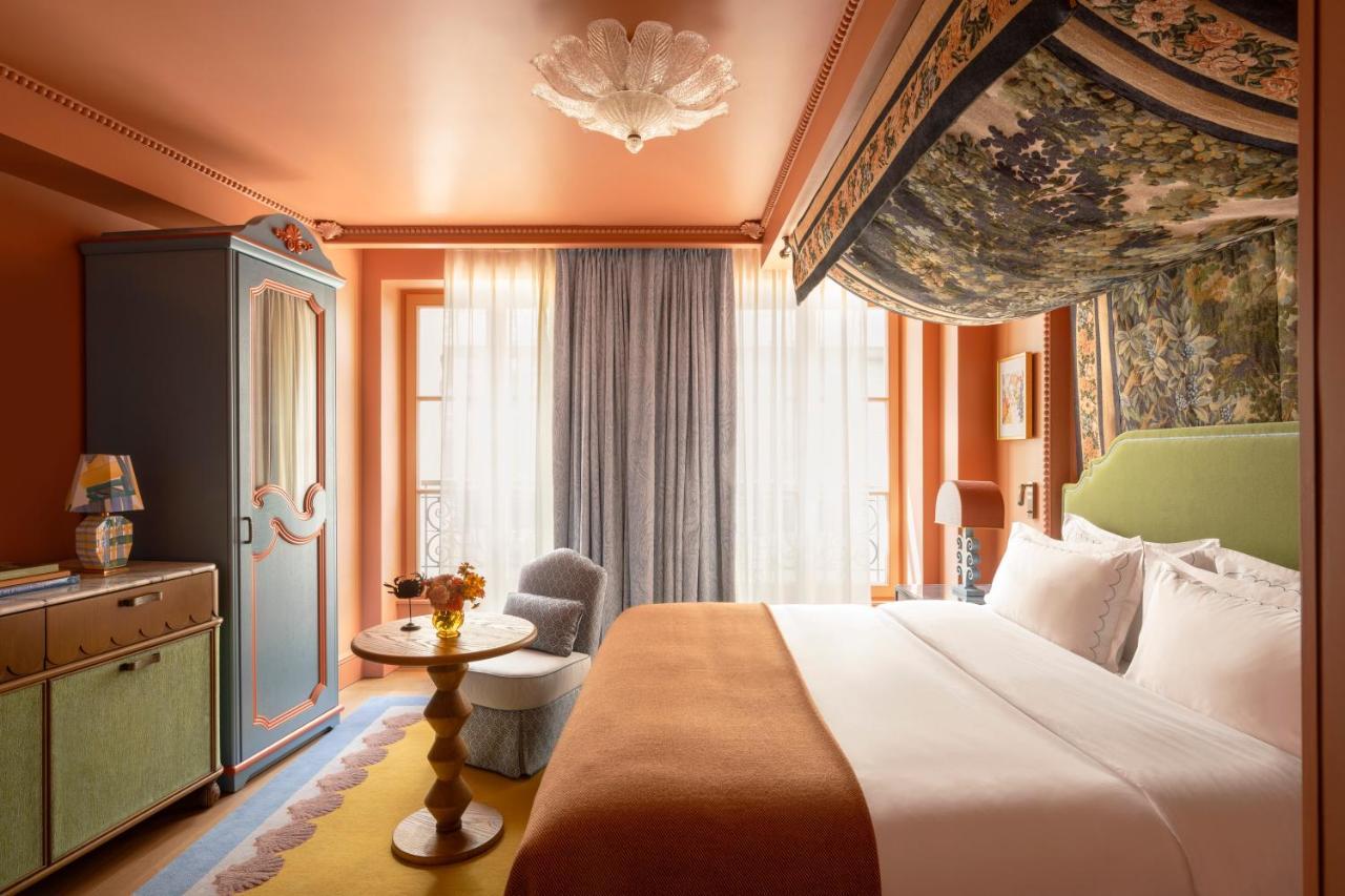 Le Grand Mazarin Hotel Paris Exterior photo